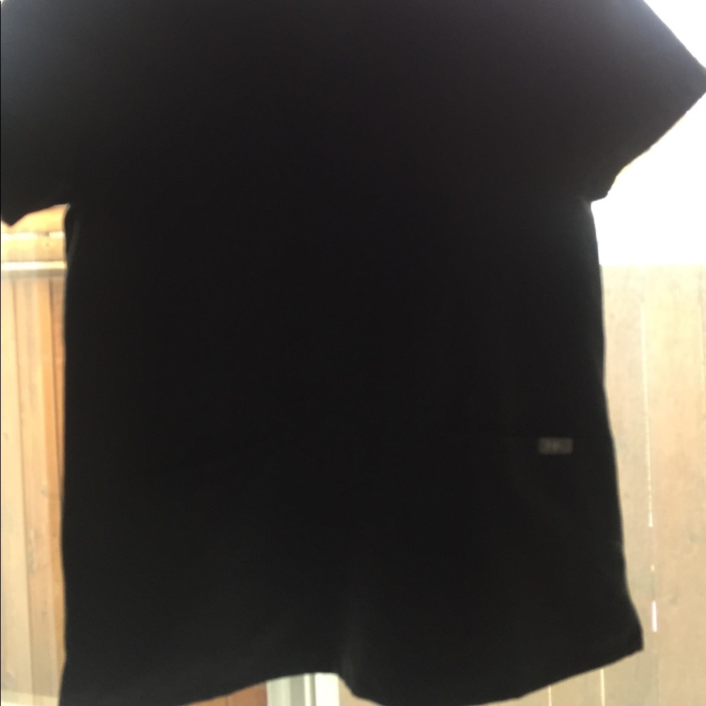 Figs V-neck black scrub top size small